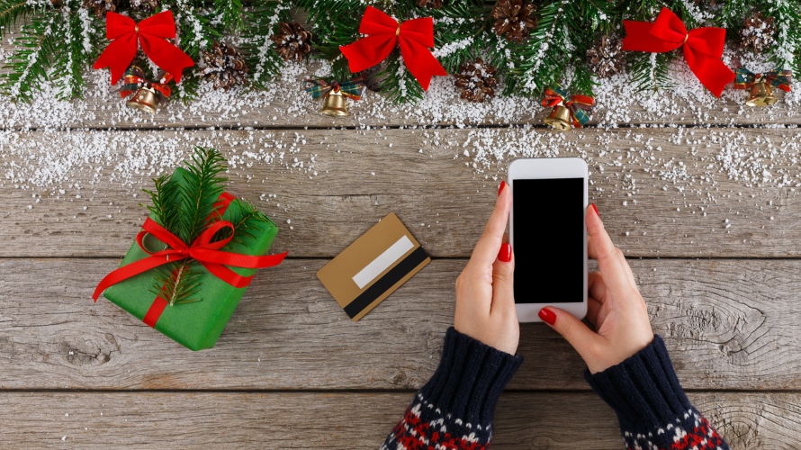 black friday cyber monday influencer marketing how to create holiday marketing campaign